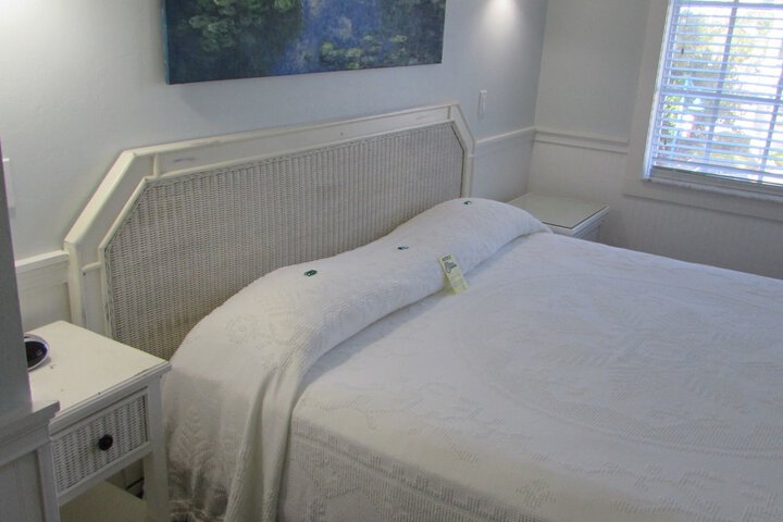 Room 20 of 229