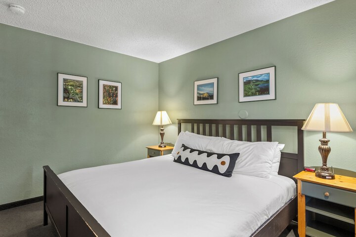 Room 12 of 43