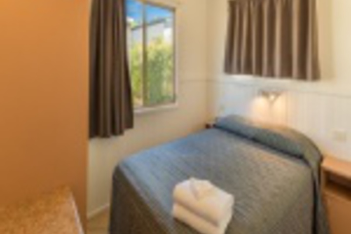Room 409 of 624