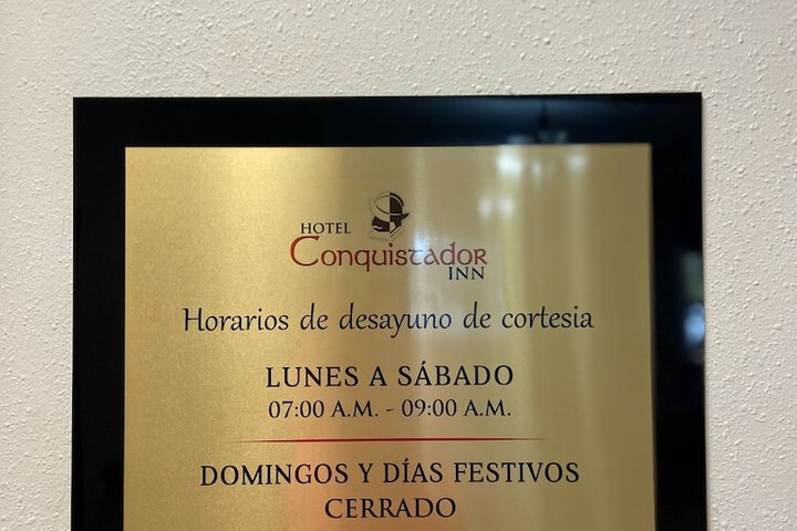 Breakfast/Coffee Service 24 of 25