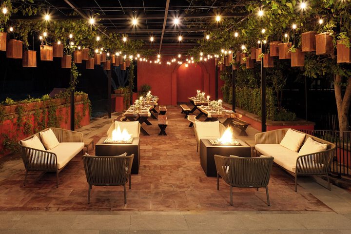 Dining 95 of 170