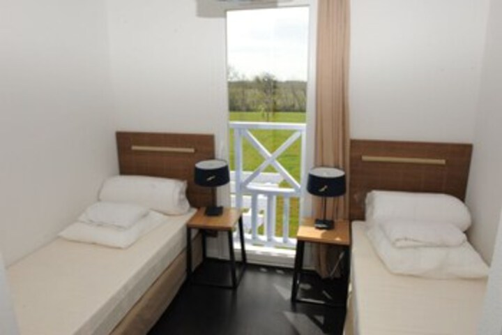 Room 34 of 36