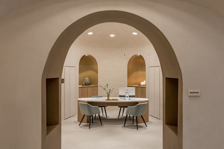 Hotel Interior 103 of 131