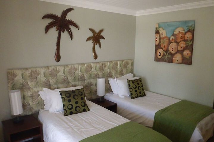 Room 16 of 48