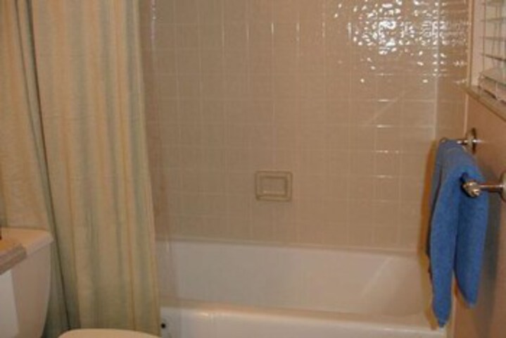 Room 2 of 13