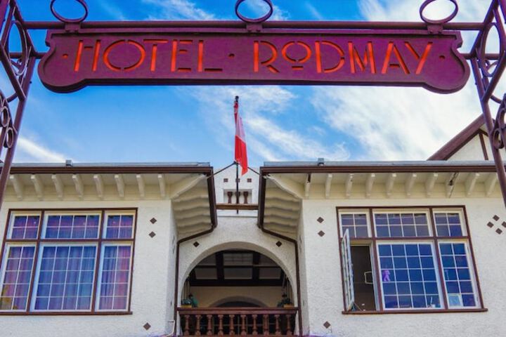 Hotel 55 of 56