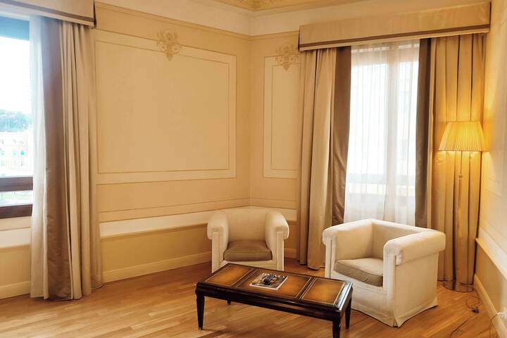 Room 39 of 175