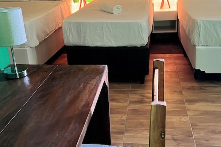 Room 40 of 86