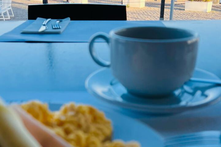 Breakfast/Coffee Service 37 of 49