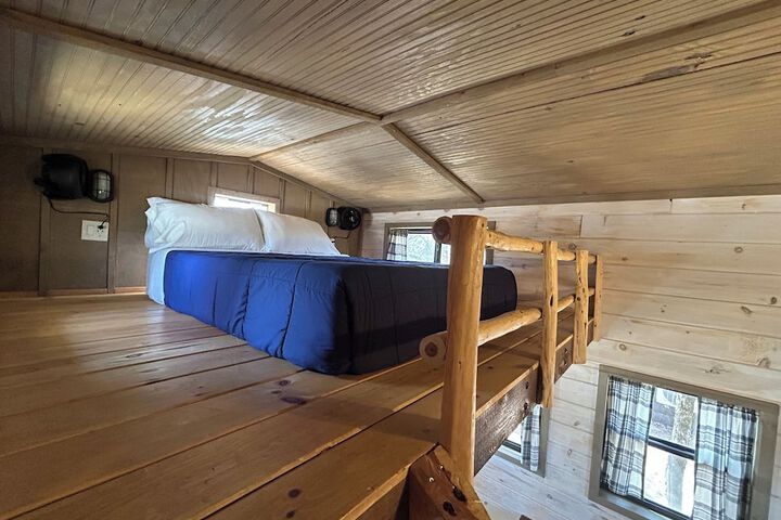 Room 4 of 119