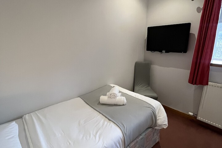 Room 37 of 79