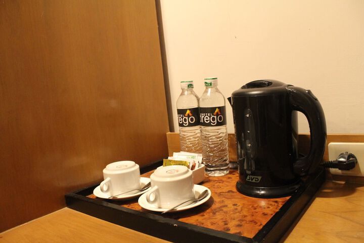 Breakfast/Coffee Service 30 of 54