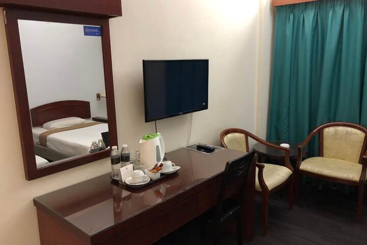 Room 20 of 52