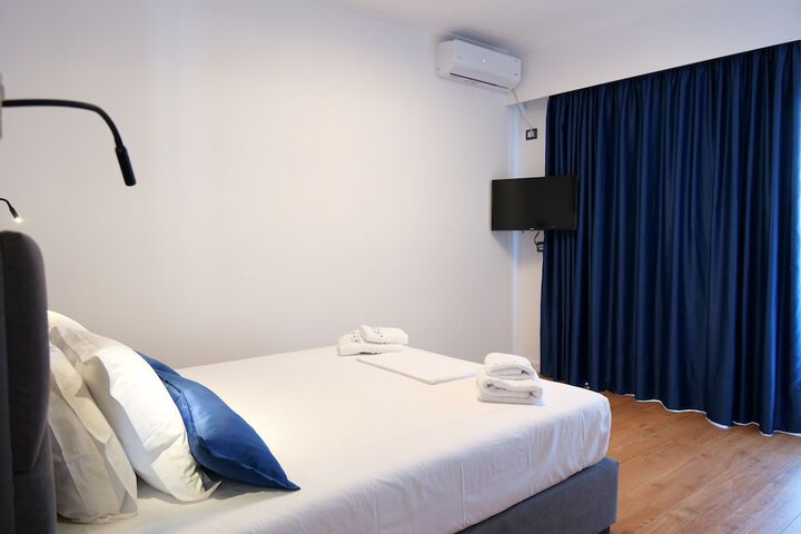 Room 12 of 46