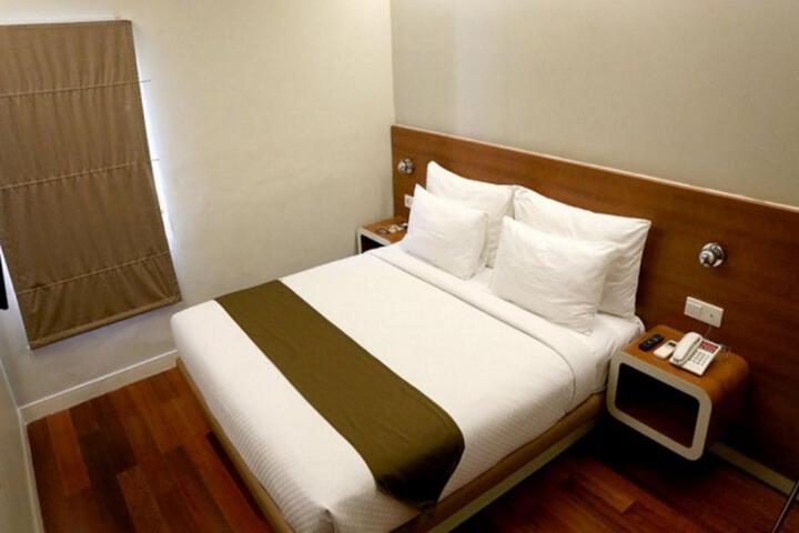 Standard Suite