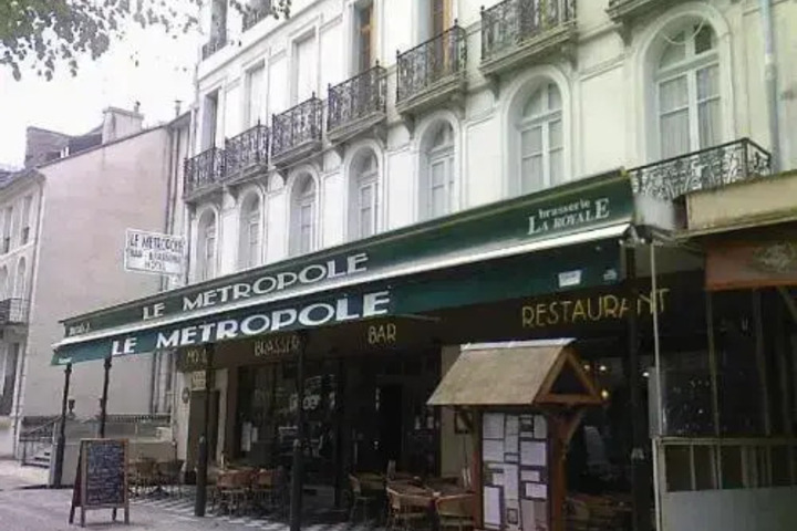 METROPOLE HOTEL