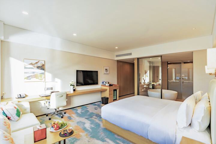 Room 60 of 131