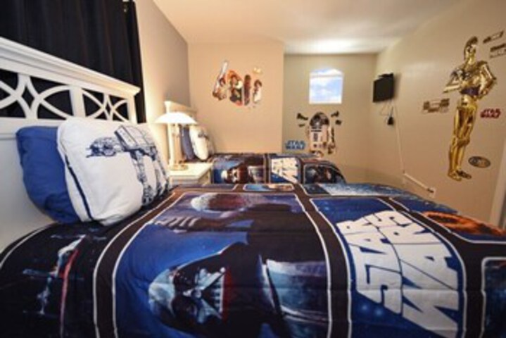Room 106 of 117