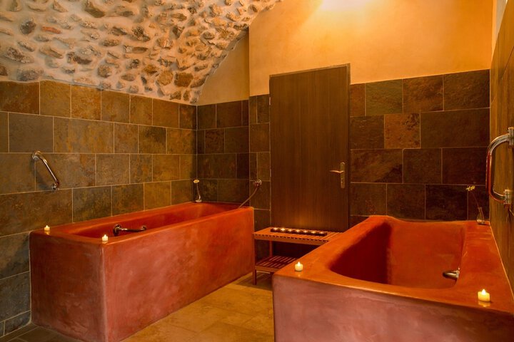 Spa 25 of 51