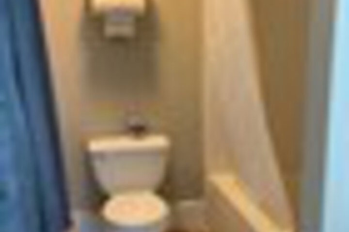 Room 119 of 141