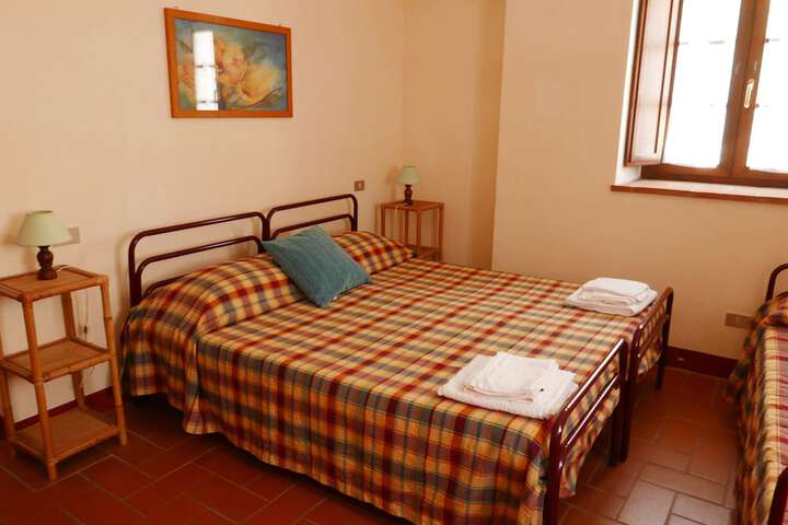Room 4 of 88