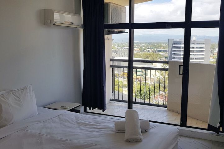 Room 17 of 94