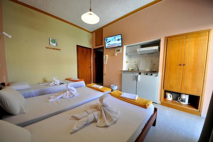 Room 43 of 55