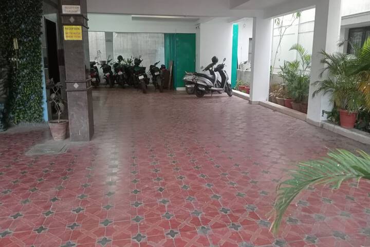 Property Grounds 14 of 14