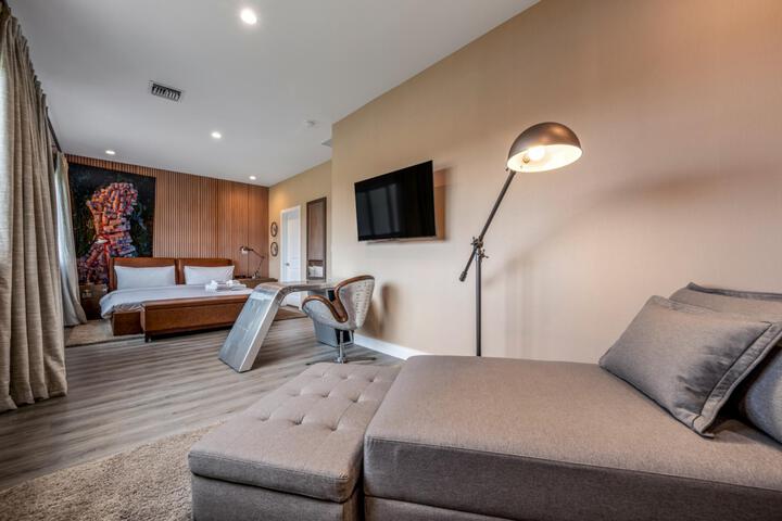Room 44 of 44