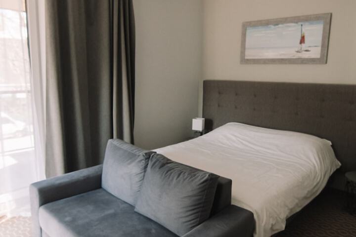 Room 14 of 36