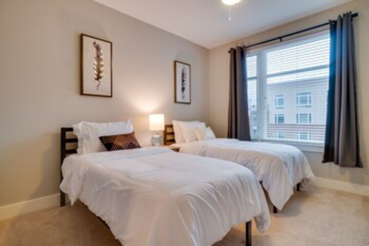 Room 54 of 65