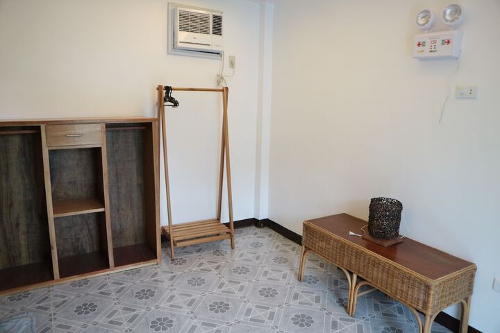 Room 38 of 102