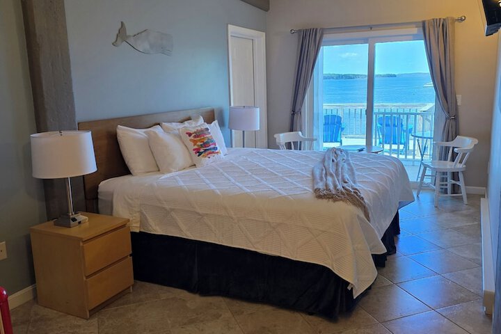 Room 37 of 110