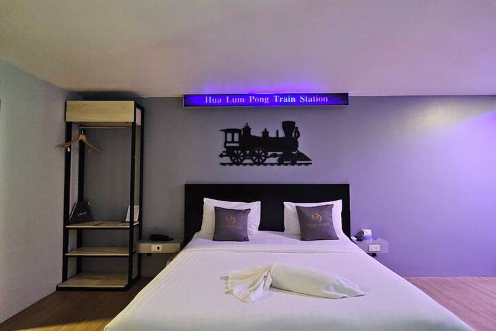 Room 7 of 49