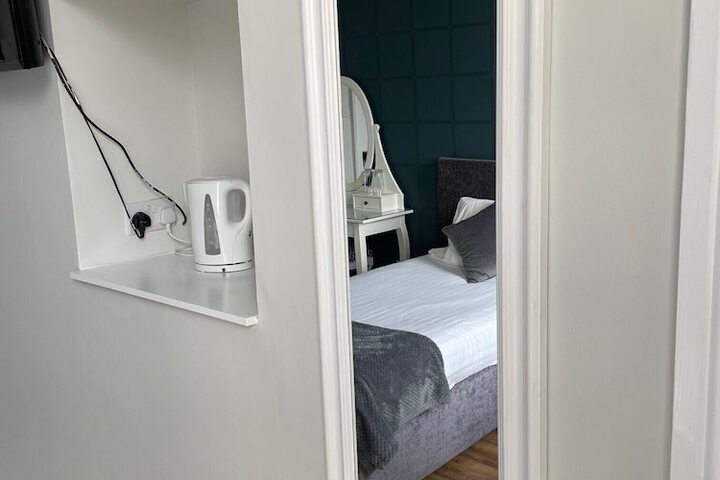 Room 7 of 67