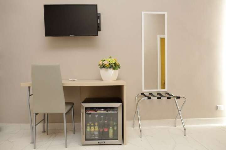 Room amenity