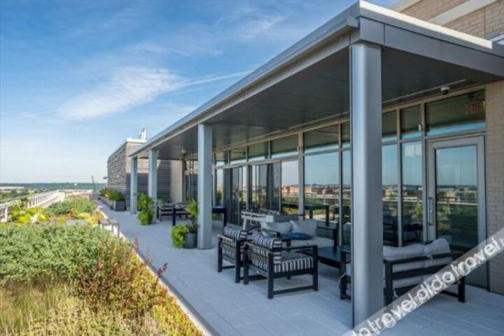 Hotel Interior 10 of 14