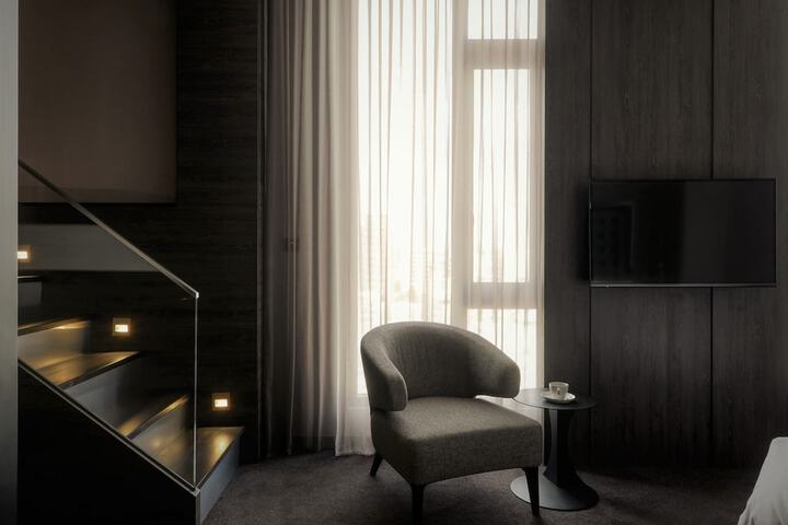 Room 42 of 82