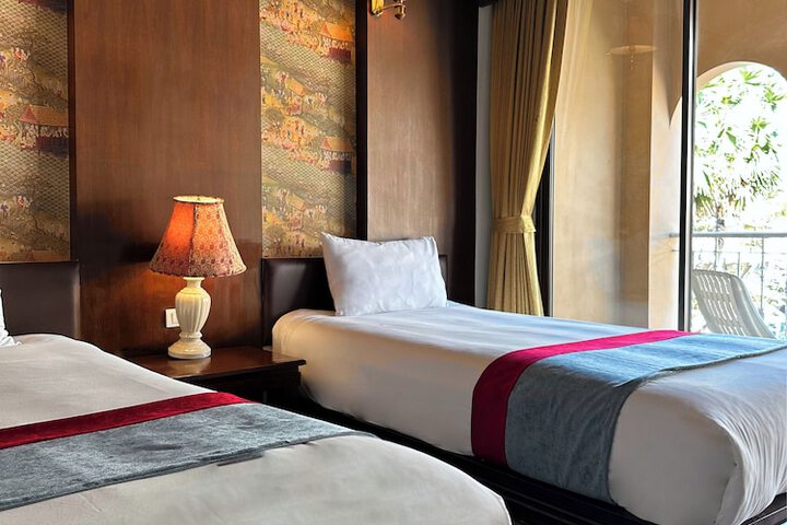 Room 20 of 86