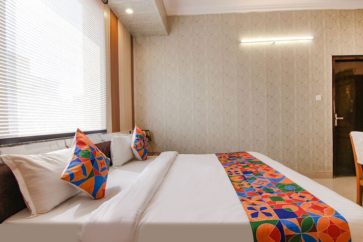 Room 14 of 36
