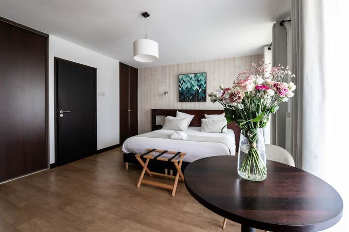 Room 32 of 72