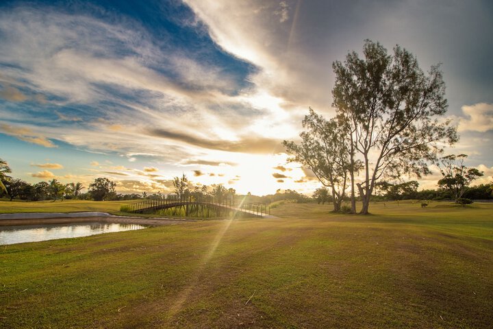 Azura Golf Resort & Spa in Mahavelona
