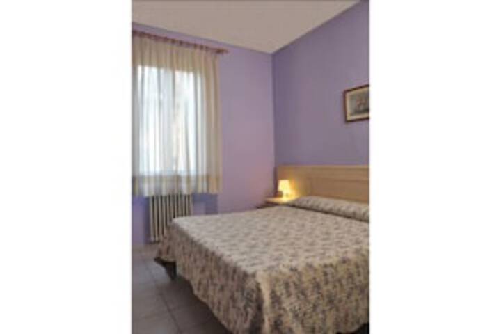 Room 7 of 10