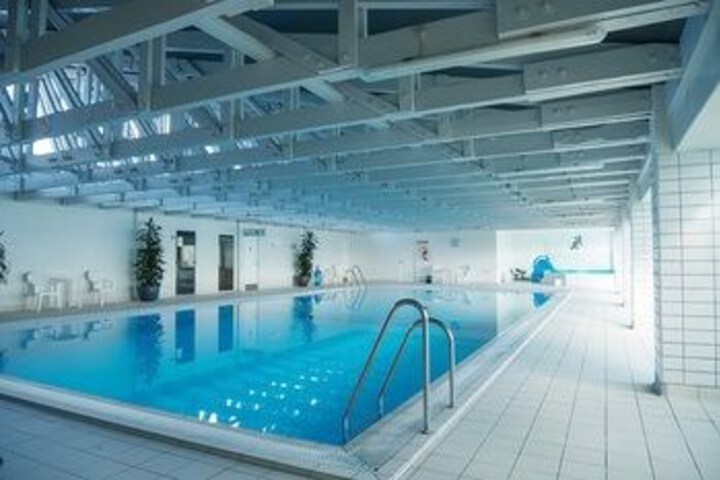 Pool 50 of 84