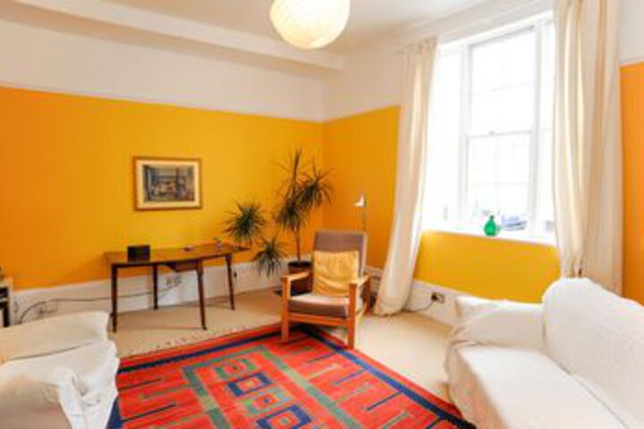 Room 7 of 7