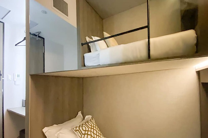 Room 84 of 180