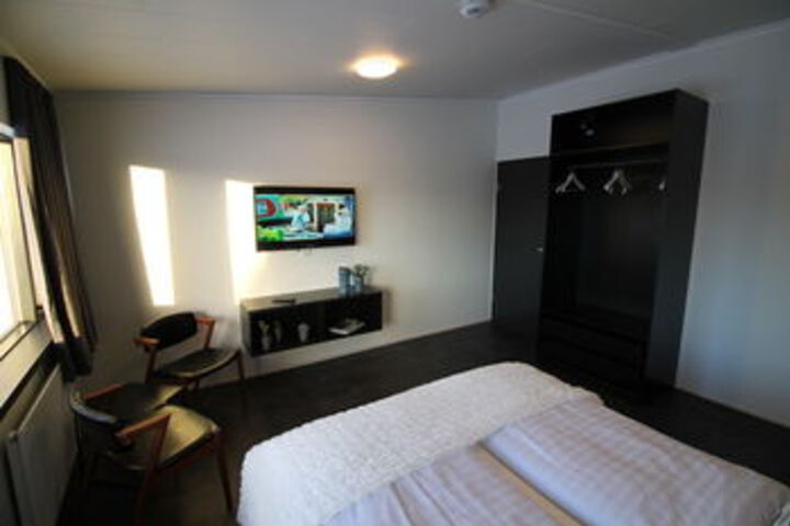 Room 40 of 88
