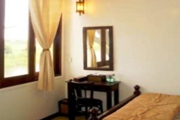 Room 8 of 24