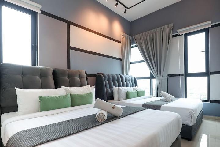 Room 25 of 201