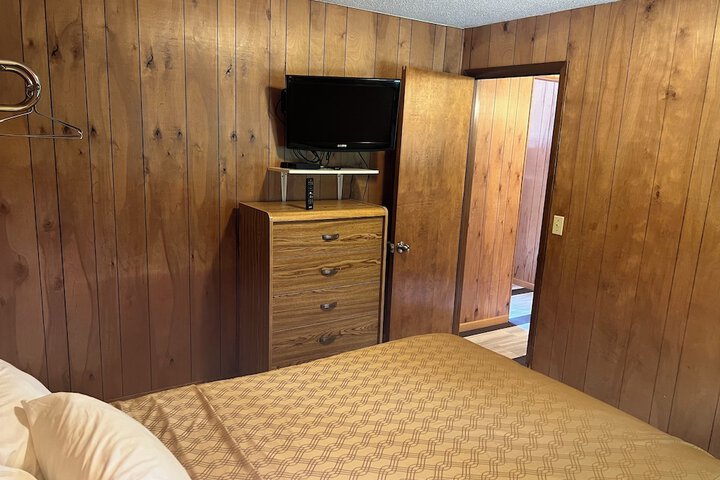 Room 64 of 180